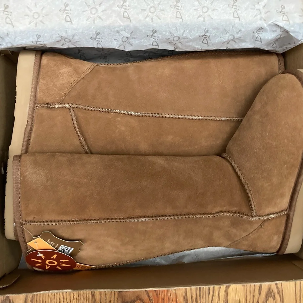 ☀️👢DIJE CALIFORNIA👢☀️Classic SHEEPSKIN BOOTS size 5M CHESTNUT✨NEWinBOX✨